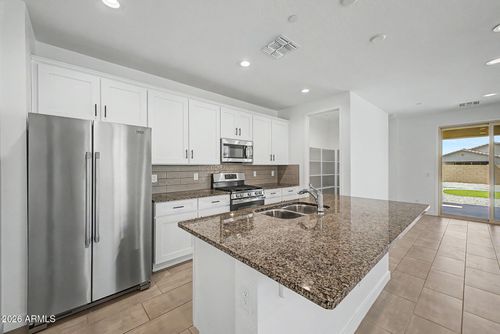 13312 W Crimson Ter, Peoria, AZ, 85383-6053 | Card Image