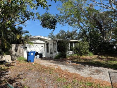 359 55 Th Avenue Ne, House other with 3 bedrooms, 1 bathrooms and null parking in SAINT PETERSBURG FL | Image 1