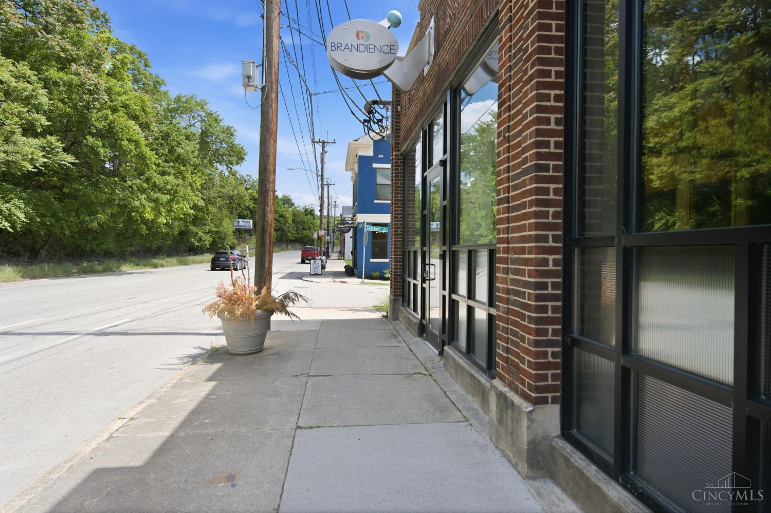 Commercial Sale in Cincinnati 3