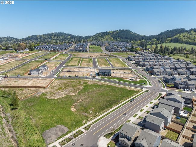 9 - 4007 Sw Myrtle Aly, House attached with 3 bedrooms, 3 bathrooms and 1 parking in Gresham OR | Image 46