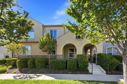 3137 Forney Way, Sacramento, CA, 95816-6582 | Card Image