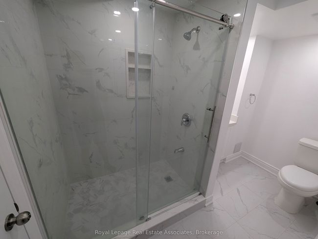 BASEMENT - 4 Lansing Sq, House attached with 2 bedrooms, 1 bathrooms and 1 parking in Brampton ON | Image 18