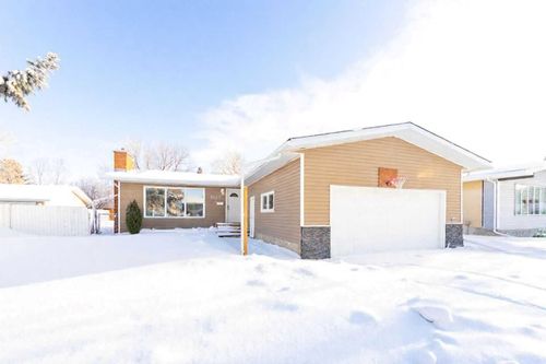 3403 55 Ave, Lloydminster, AB, T9V1K6 | Card Image