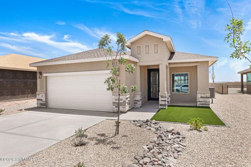 2085 Meteor Dr, Las Cruces, NM, 88012-8102 | Card Image