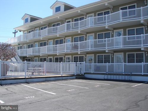 unit-104-1100 New Jersey Ave, Wildwood, NJ, 08260-2882 | Card Image