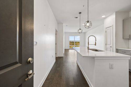 407-1677 54th Ave N, Nashville, TN, 37209-1512 | Card Image