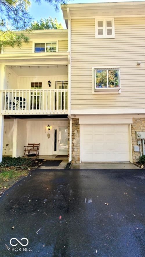 1111 Island Woods Dr, Indianapolis, IN, 46220-1129 | Card Image
