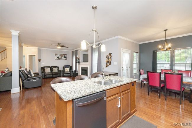8819 Lake Jordan Cir, House other with 5 bedrooms, 3 bathrooms and null parking in North Dinwiddie VA | Image 15