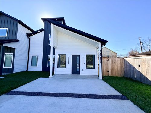 4214 Clover St, Houston, TX, 77051-2722 | Card Image