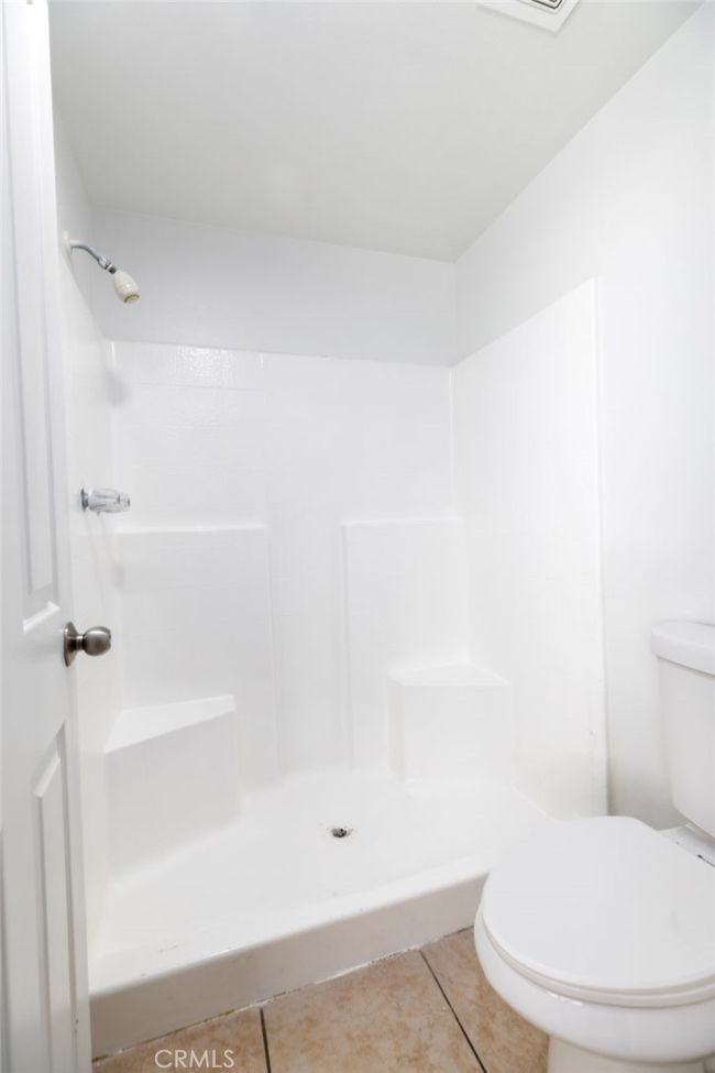 286 Whirlaway St, House other with 3 bedrooms, 2 bathrooms and 2 parking in Perris CA | Image 12