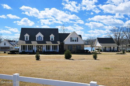 1568 Maura Ln Se, Brookhaven, MS, 39601-8966 | Card Image