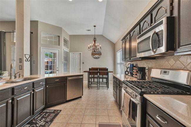 2700 Rochelle Dr, House other with 4 bedrooms, 2 bathrooms and null parking in Mckinney TX | Image 11