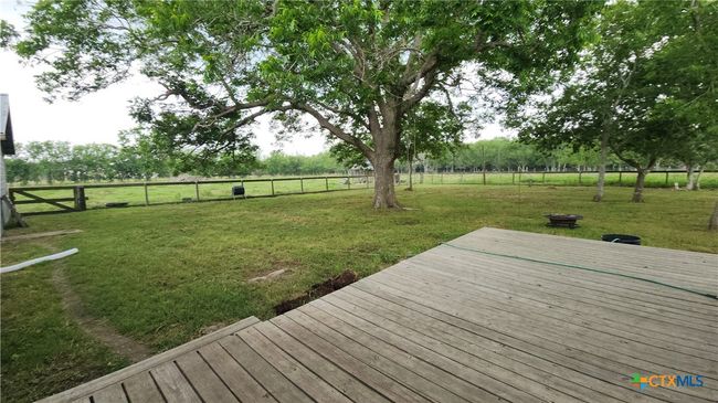5596 Fm 616, House other with 4 bedrooms, 3 bathrooms and null parking in Vanderbilt TX | Image 34