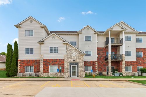1302-6255 Beechtree Dr, West Des Moines, IA, 50266-8625 | Card Image