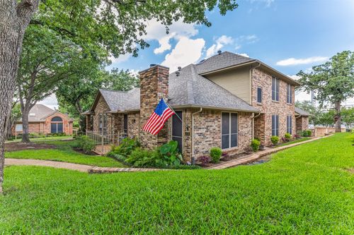 1230 Wooded Trl, Hurst, TX, 76053-3703 | Card Image