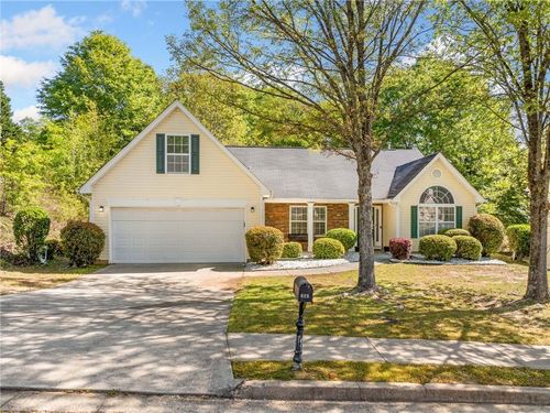 823 Langley View Ct, Loganville, GA, 30052-8709 | Card Image