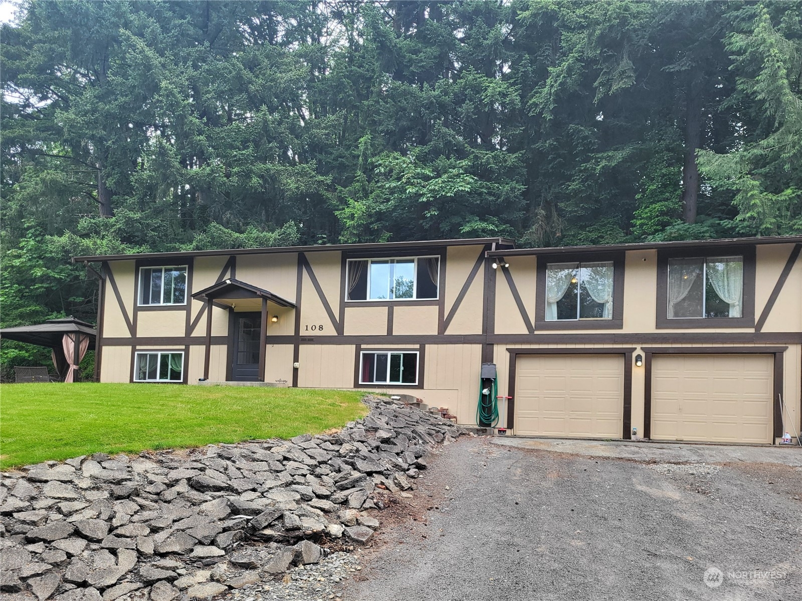Cris Rd, Kelso, WA 98626