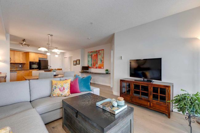 211 - 3101 34 Avenue Nw, Home with 1 bedrooms, 1 bathrooms and 1 parking in Calgary AB | Image 15