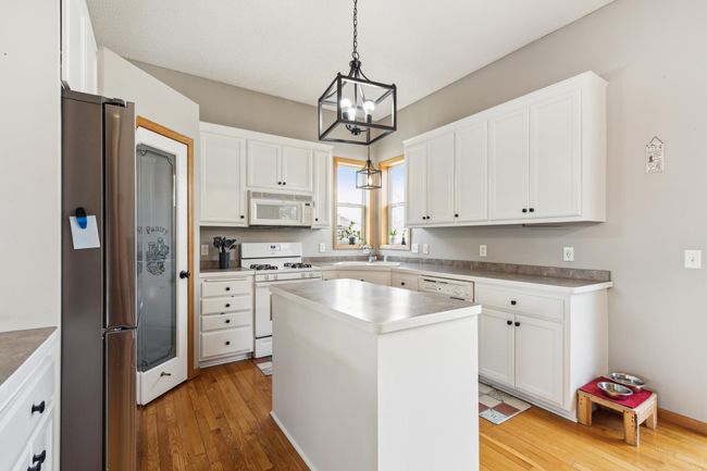 06_interior.jpg | Image 10