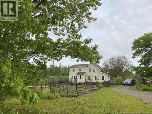 921 Guthrie Rd, Midland Kings Co, NB, E5T2G9 | Card Image