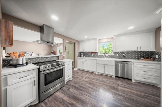 10792 Stidham Rd, House other with 3 bedrooms, 2 bathrooms and 2 parking in Conroe TX | Image 10