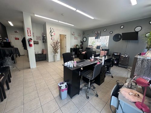 5657 W Fullerton Ave, Chicago, IL, 60639-2361 | Card Image