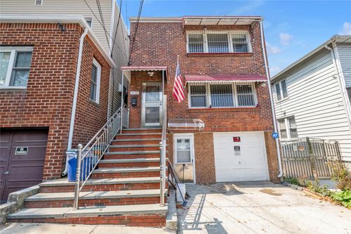 13 126th St, College Point, NY, 11356-1831 | Card Image