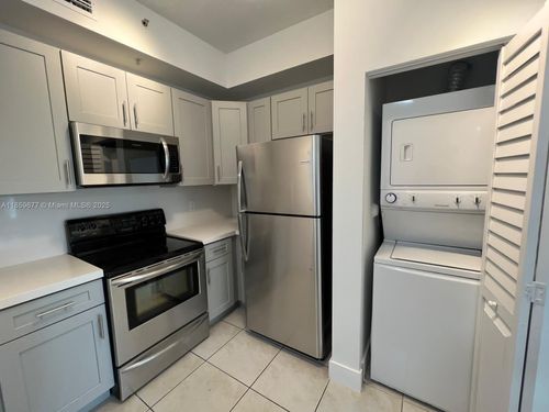 apt-204-7220 Nw 114th Ave, Doral, FL, 33178-5563 | Card Image