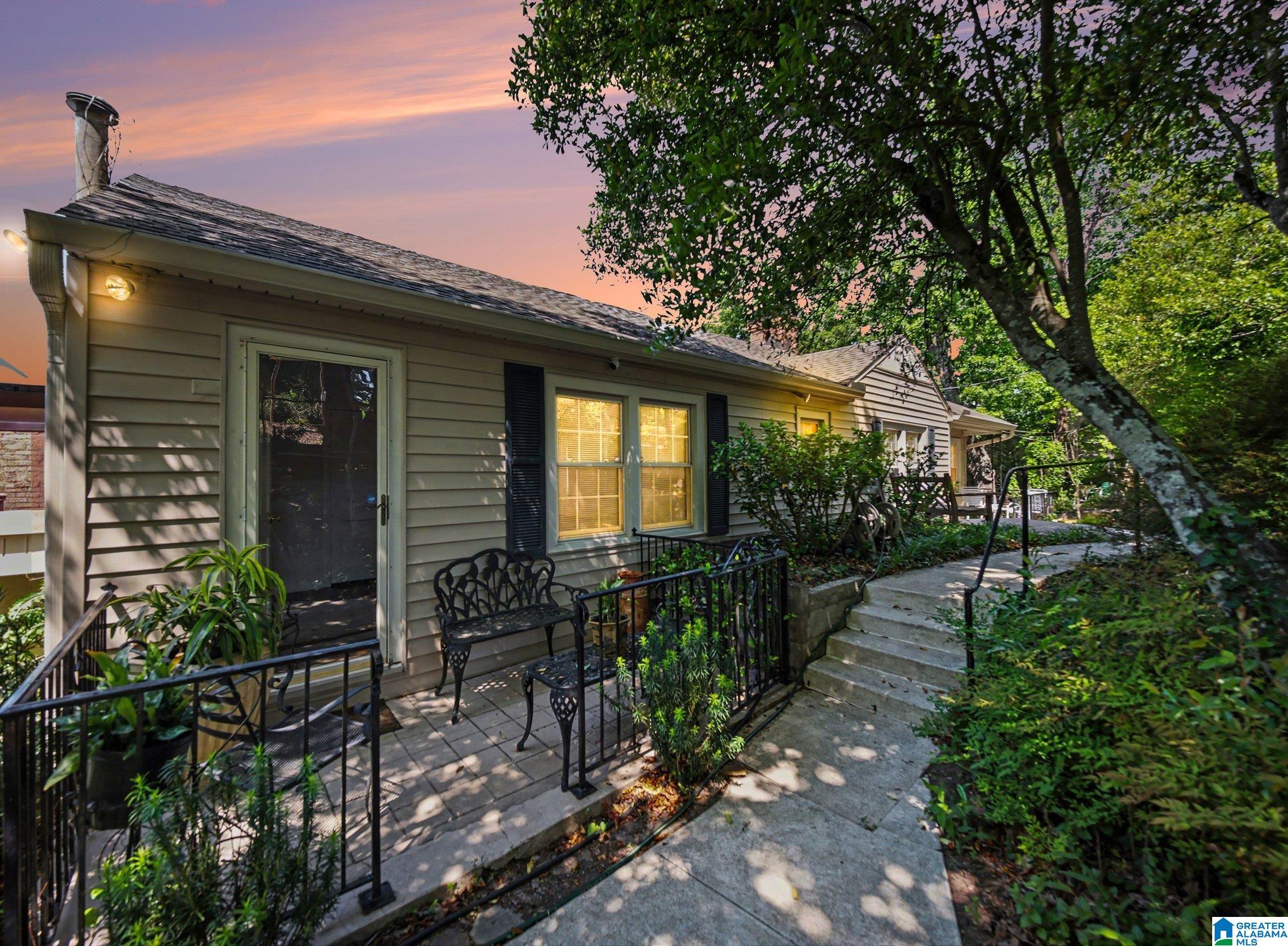 Residential in HOOVER 2