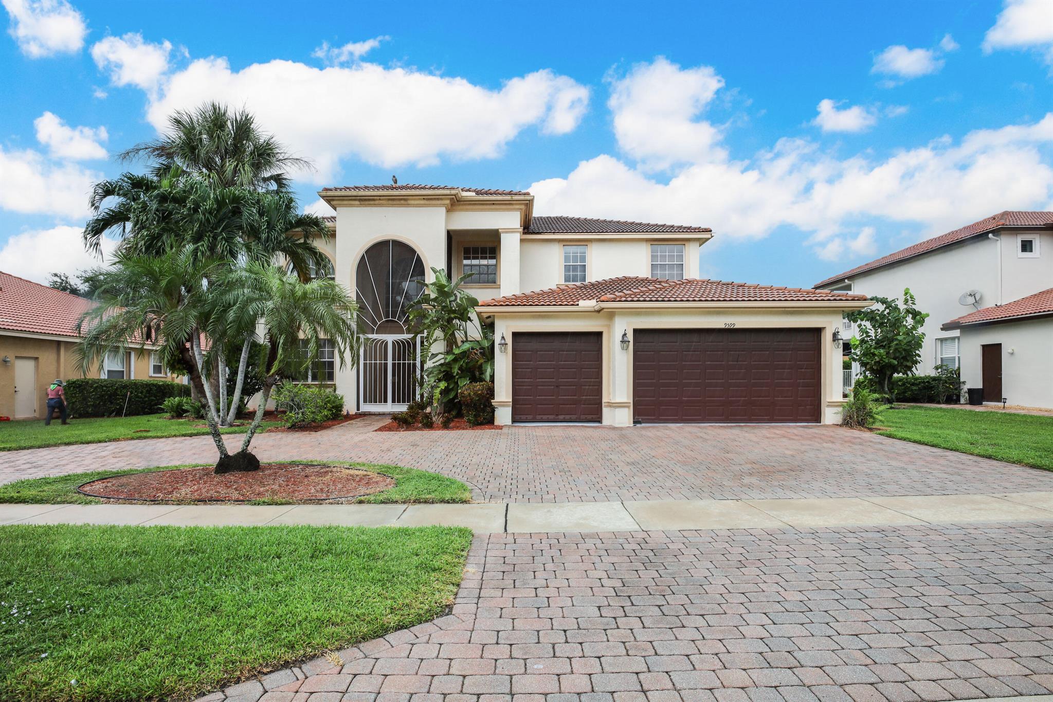 Campi Dr, Lake Worth, FL 33467