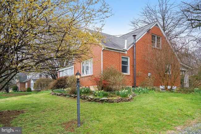 1042 Weisstown Rd, House other with 3 bedrooms, 1 bathrooms and null parking in BOYERTOWN PA | Image 22