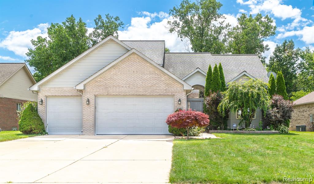 Tanager Dr, Monroe, MI 48161 #1