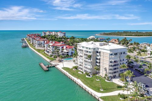 apt-401-60 Pelican St W, Naples, FL, 34113-4054 | Card Image