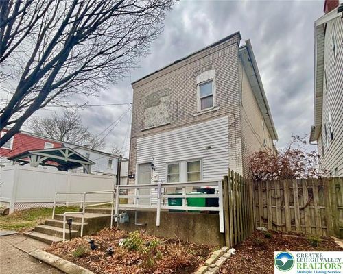 713 3rd Avenue, Bethlehem City, PA, 18018 | Card Image