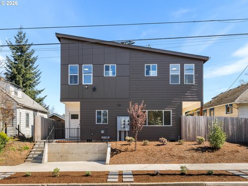 5-5868 N Missouri Ave, Portland, OR, 97217-2247 | Card Image