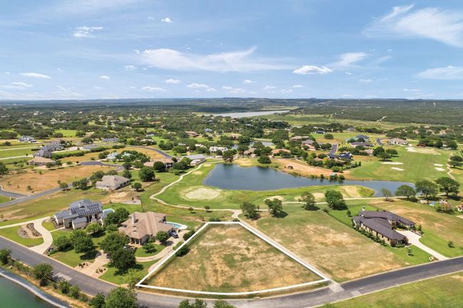 1808 Ballinger Dr, House other with 3 bedrooms, 3 bathrooms and null parking in Spicewood TX | Image 8