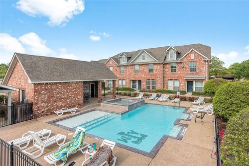 1502-1001 Krenek Tap Rd, College Station, TX, 77840-5090 | Card Image