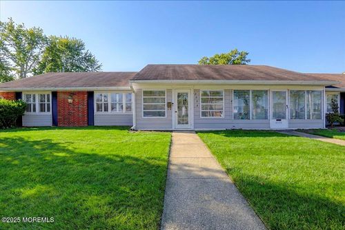 699 Plymouth Dr, Lakewood, NJ, 08701-7872 | Card Image