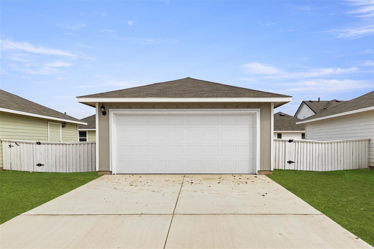 Residential Lease in Kyle 3
