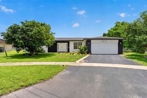 6091 Sw 14th St, Plantation, FL, 33317-4605 | Card Image
