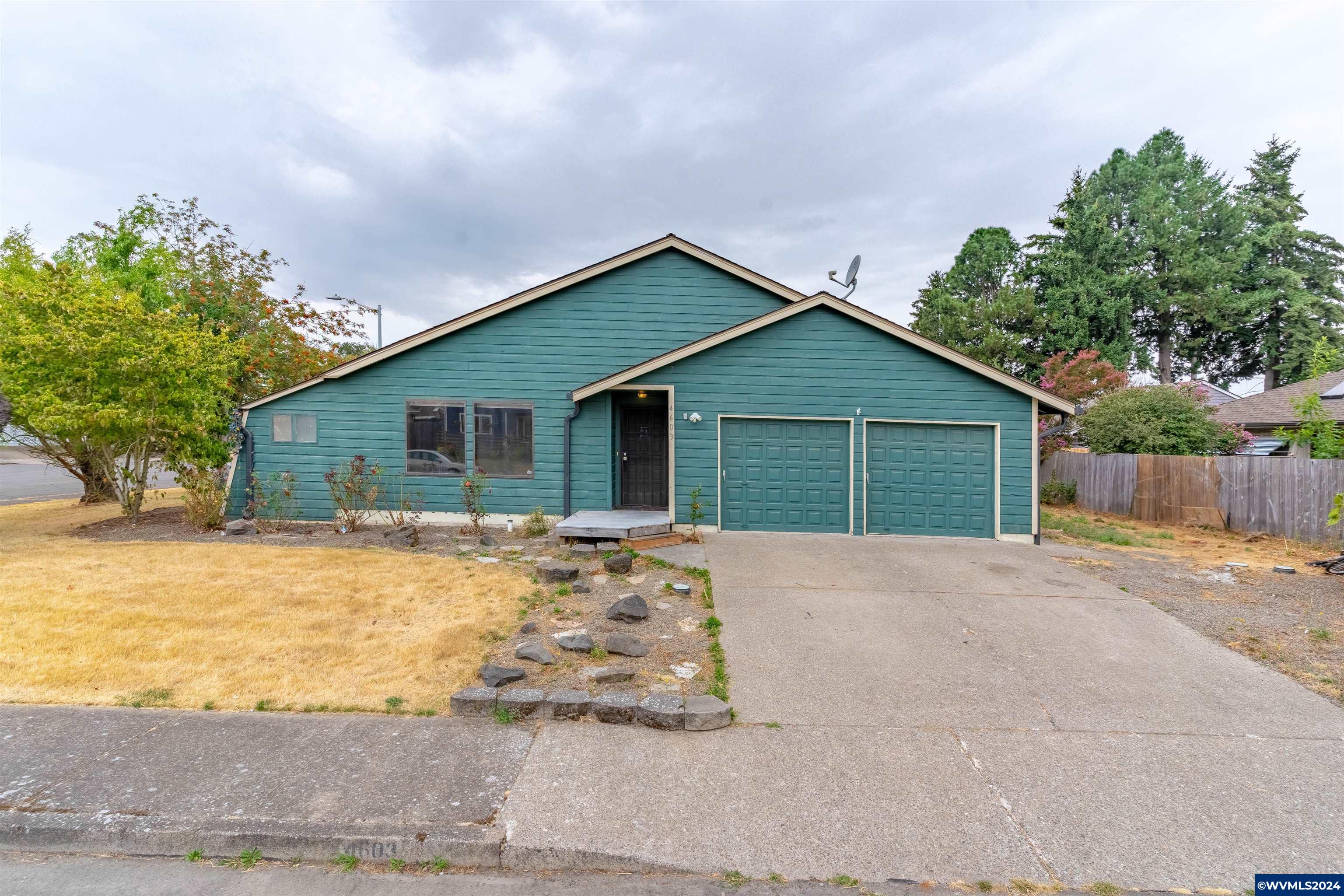 Goldenrod Ave, Salem, OR 97305