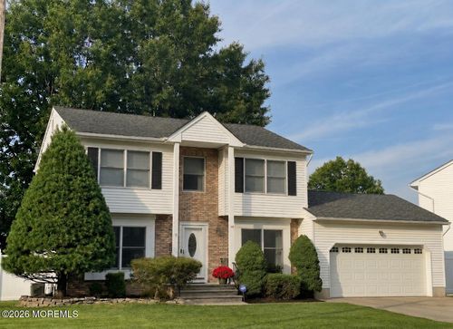 46 Lynn Ct, North Brunswick, NJ, 08902-2700 | Card Image