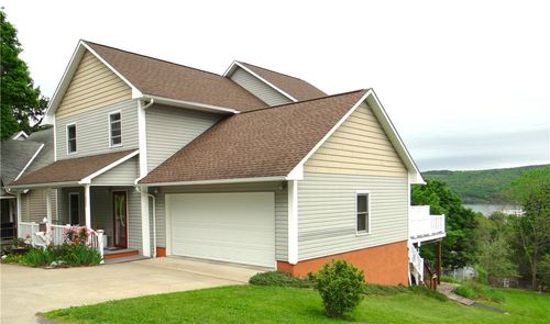 332 S Glen Ave, Watkins Glen, NY, 14891-1108 | Card Image