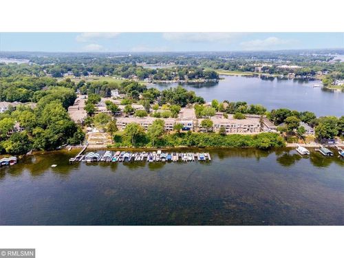 202-4371 Wilshire Blvd, Mound, MN, 55364-1938 | Card Image