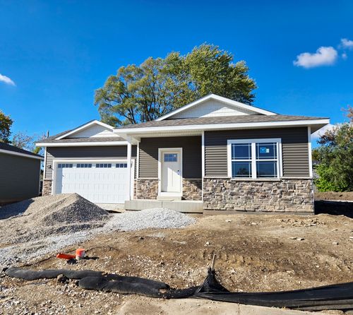 4822 37th Ave, Kenosha, WI, 53144-2122 | Card Image