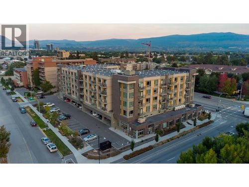 618-925 Leon Ave, Kelowna, BC, V1Y0E5 | Card Image