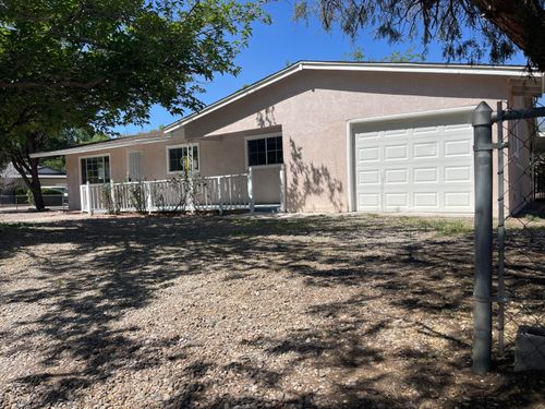 901 Zearing Place Nw, Albuquerque, NM, 87104 | Card Image