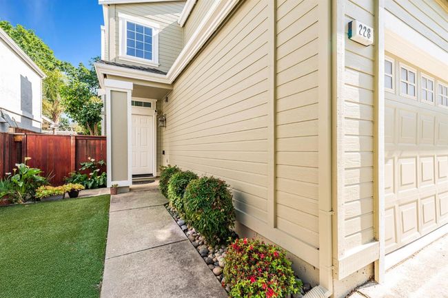 228 Stranahan Cir, House other with 3 bedrooms, 3 bathrooms and 4 parking in Clayton CA | Image 30