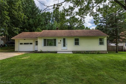 2024 Marhofer Avenue, Stow, OH, 44224 | Card Image