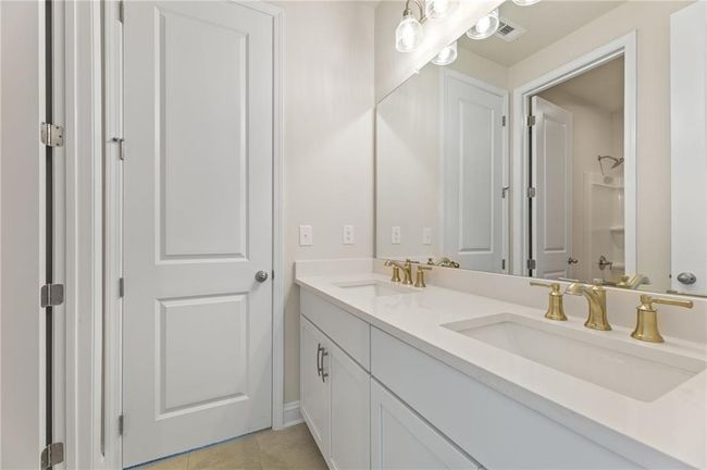6935 Melody Ridge Road, House other with 5 bedrooms, 5 bathrooms and null parking in Buford GA | Image 16